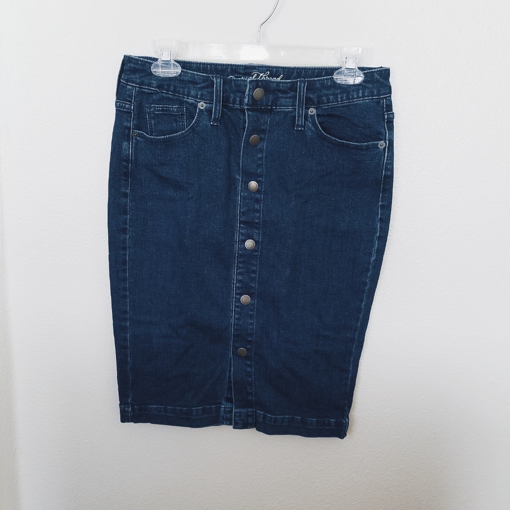 NWOT Universal Thread Denim Skirt